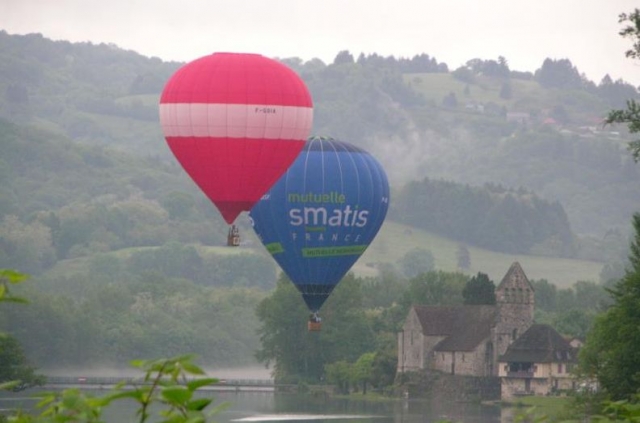  Vuelo biplaza en globo aerostático.